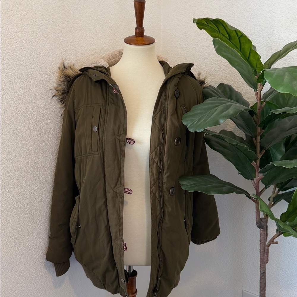 Zara Olive Green Parka with Faux Fur Hood - Picture 2 of 16